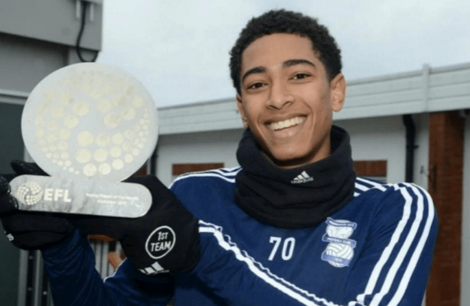 大秀中文，齐达内：无论是足球还是麻将，我都想更多探索中国（齐达内秀中文：足球也好麻将也罢，我想更深入探索中国）