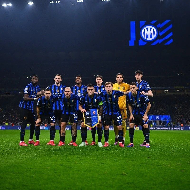 网传视频浙江U20全运会输球后被球迷训话，王钰栋摇头离开（网传浙江U20全运会失利后遭球迷当面指责，王钰栋摇头转身离场）