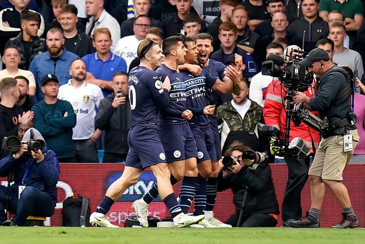 HLE官方：打野选手Kanavi正式加入队伍（HLE官宣：打野Kanavi正式入队）