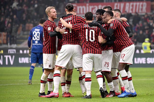 全封闭式摩托车已上市！骑车不怕雨天，不怕风沙，舒适出行不再是梦！（全封闭摩托车重磅发布：风雨无阻，远离风沙，舒适出行不再是梦）