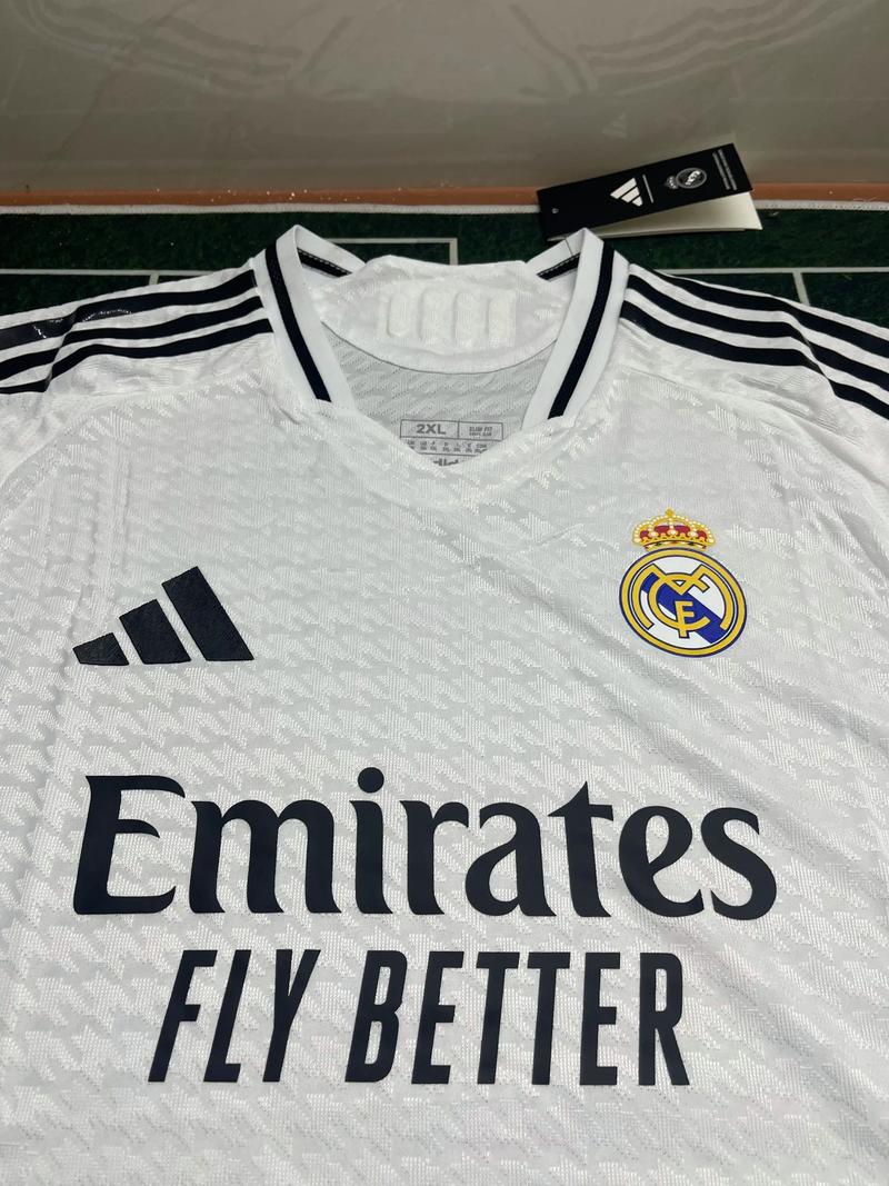 费内巴切门将利瓦科维奇自租借加盟赫罗纳以来，还没...（自租借加盟赫罗纳后，费内巴切门将利瓦科维奇至今仍未...）