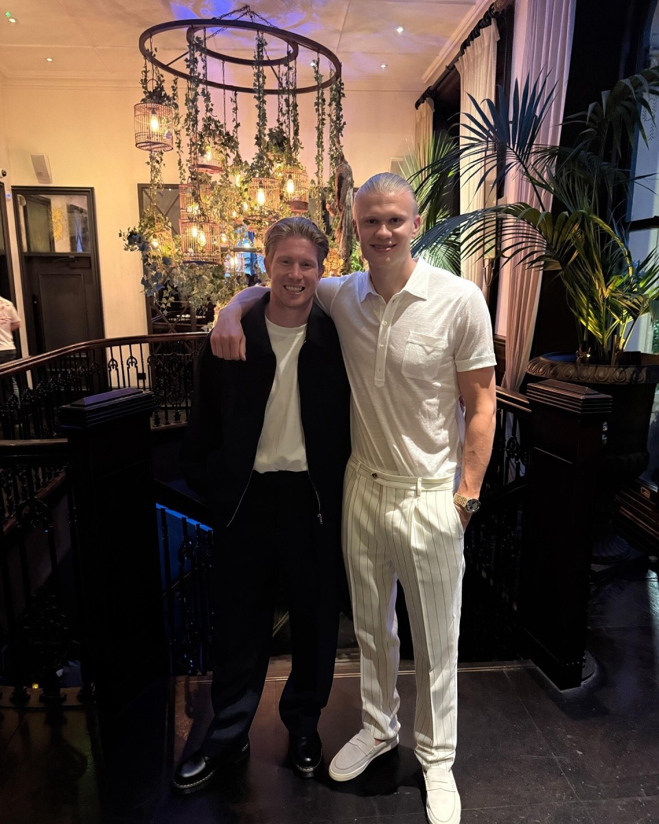 霍伊伦：进球让我开心，但这要归功于全队和布置战术的人（霍伊伦：进球让我欣喜，但功劳属于全队和战术布置者）